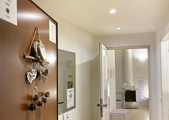 Holihome Le Orchidee Πανσιόν 3*